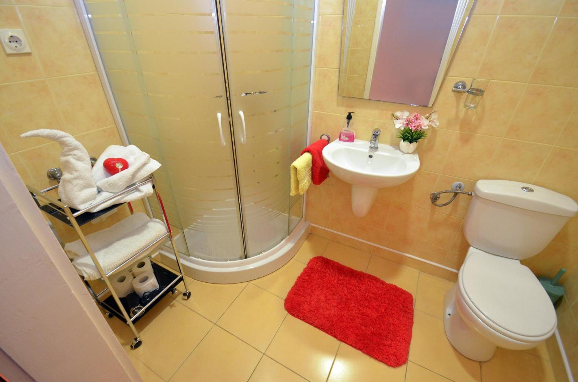 Apartments Vojin ريسان الغرفة الصورة