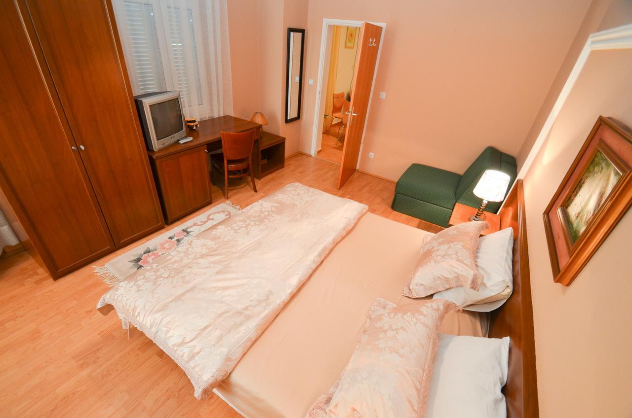 Apartments Vojin ريسان المظهر الخارجي الصورة