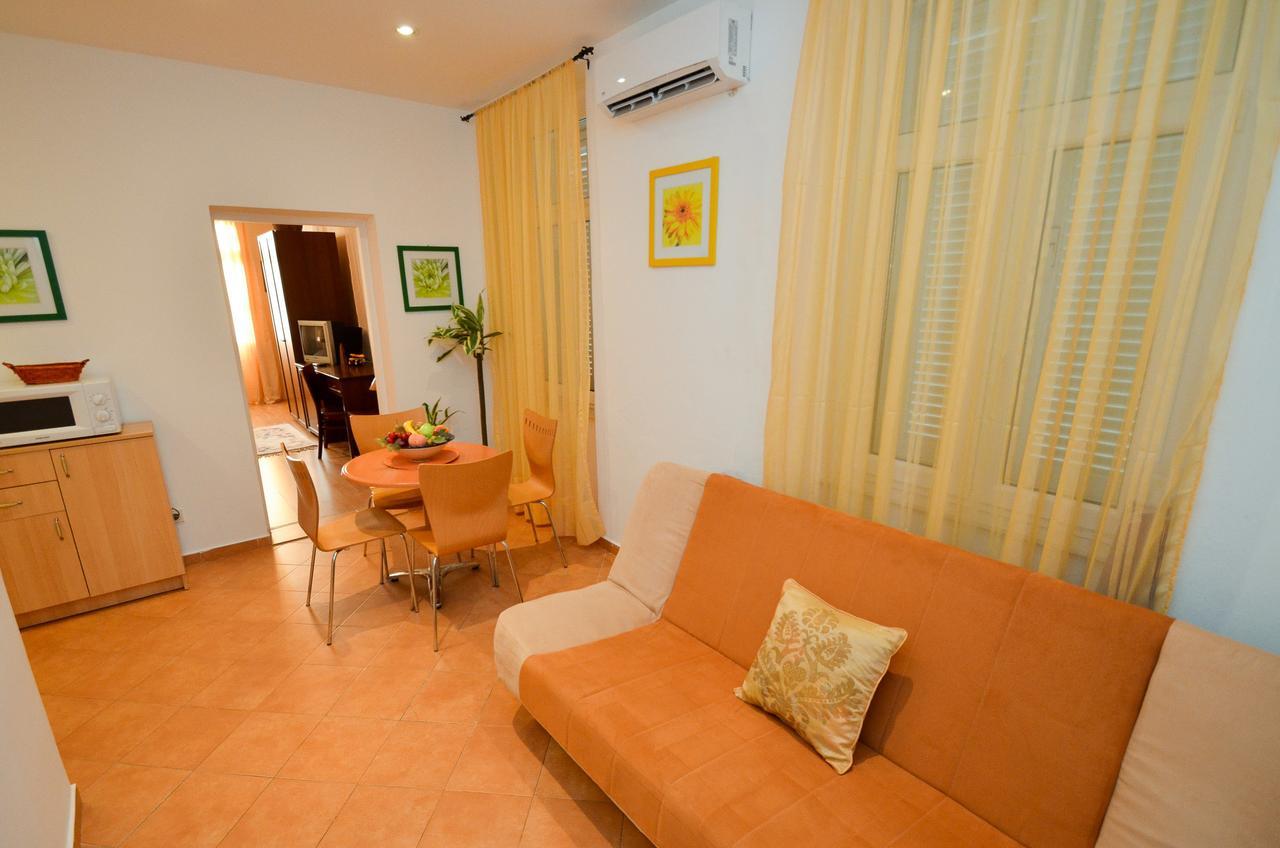 Apartments Vojin ريسان المظهر الخارجي الصورة